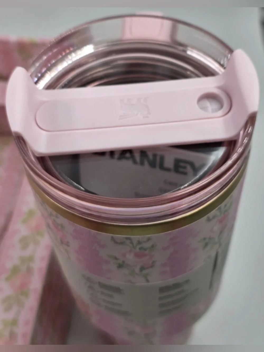 Stanley X Love Shack Fancy 40oz Quencher Tumbler  Blooming Heirloom Edition NIB - Picture 7 of 8